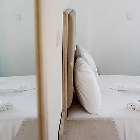 Amalthia Hotel